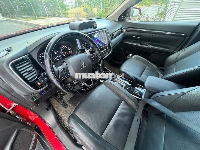 Mitsubishi Outlander 2019 2.0 Premium - 90000 km