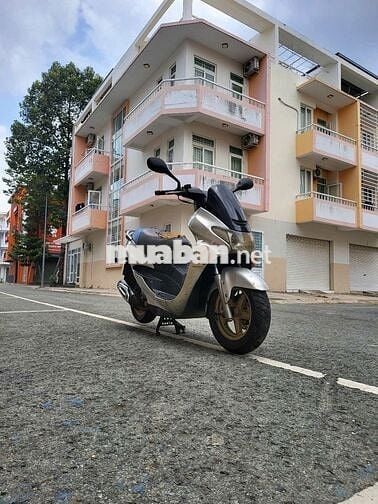 Xe Suzuki Avenis 150