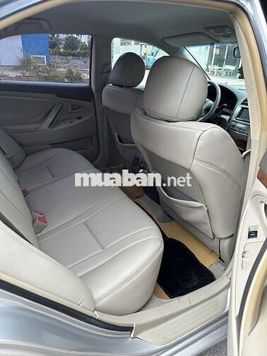 Cần bán Toyota Camry 2007 2.4G chính chủ mua mới