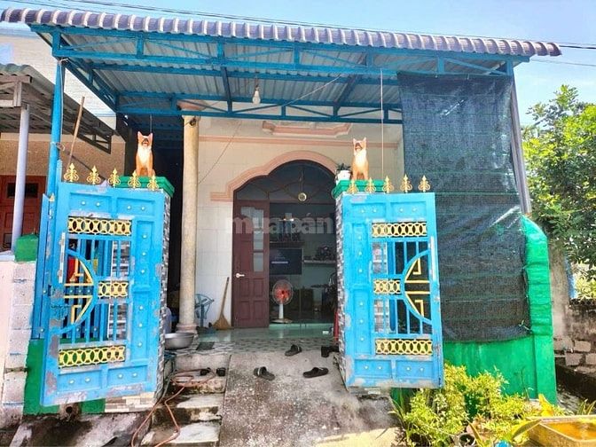 Siêu Phẩm Căn Nhà Sát Biển Giá Rẻ 5x15(75m2) Tân Phước