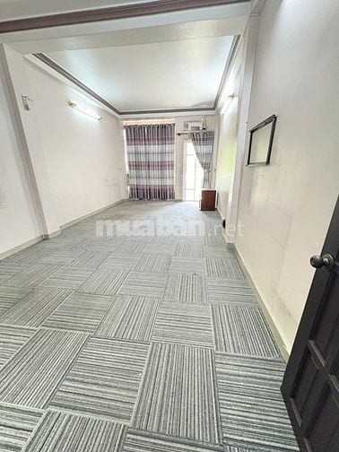 Cho thuê nhà nguyên căn 2MT trước sau 337 Minh Phung P.2 Quận 11