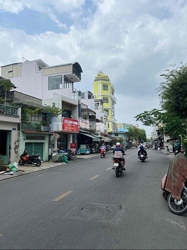 Nhà mặt tiền Gia Phú cho thuê (3,5 x 8) 2 tầng - Quận 6