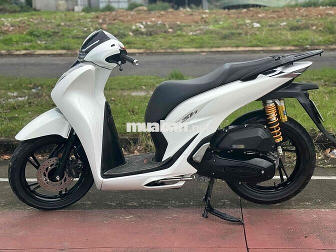 SH 150 đời 2021 màu trắng siêu mới 92N1-670.26