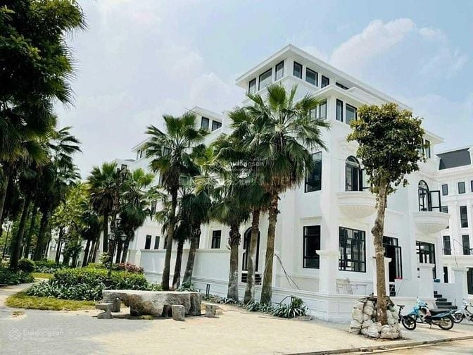 cần bán nhà KD  Phố Hoàng Văn Thái DTSĐ 58m2 ,4T,mt5,7 GIÁ CHỈ 16,5tỷ