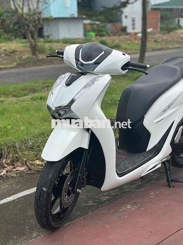 SH 150 đời 2021 màu trắng siêu mới 92N1-670.26