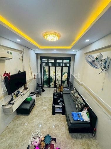 Chỉ 4tỷ có ngay nhà 1 lầu mặt tiền chợ Kinh Doanh buôn bán đa ngành 