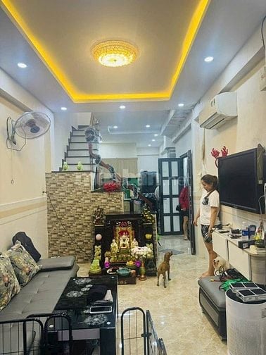 Chỉ 4tỷ có ngay nhà 1 lầu mặt tiền chợ Kinh Doanh buôn bán đa ngành 