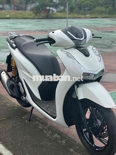 SH 150 đời 2021 màu trắng siêu mới 92N1-670.26