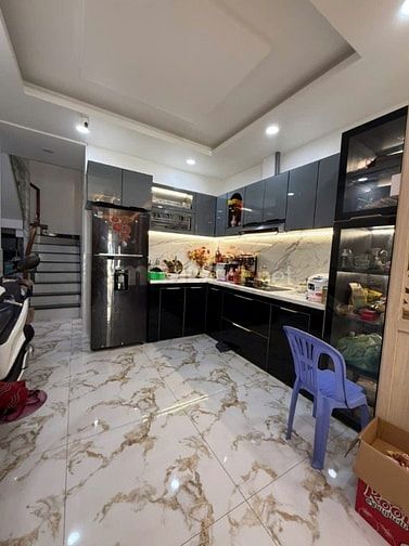 TÙNG THIỆN VƯƠNG QUẬN 8 DT 60M2 KO QUY HOẠCH, CN ĐỦ 4PN, SÁT MẶT TIỀN