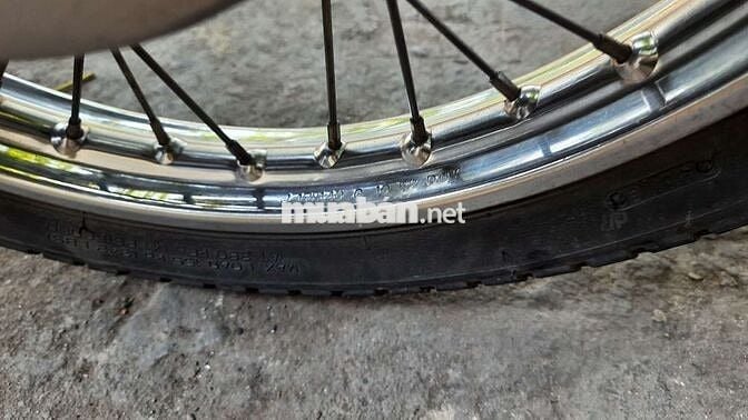 Bán xe custum 70 đời 92 màu đỏ bạc đô chính chủ