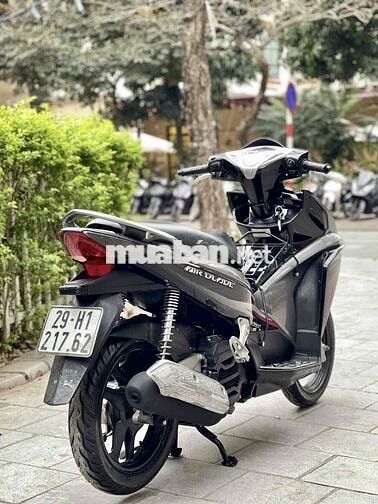 Honda Airblade 110 màu đen ghi chính chủ sử dụng!
