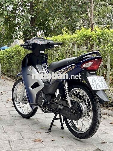 Honda Wave a110 màu xanh tím chính chủ sử dụng!