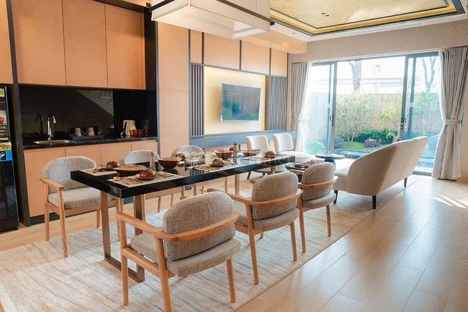 Biệt Thự Khoáng Nóng tự nhiên Tokyu Retreat & Nghỉ Dưỡng Đẳng Cấp 