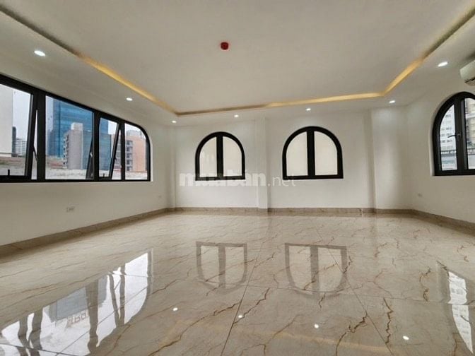 CC bán nhà 65m2x7t, lô góc P.Nguyễn Chí Thanh. 22.5 tỷ. 
