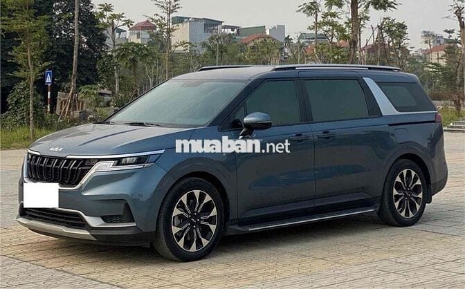 Kia Carnival 2022 2.2D Luxury 8 chỗ - 46000 km