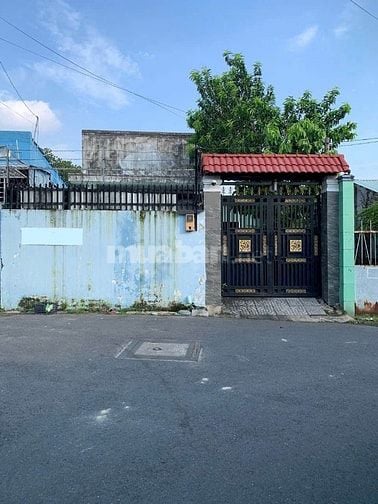 Nhà cấp 4 hẻm 2 xe tải   - Phường Tam Phú. Tp Thủ Đức
