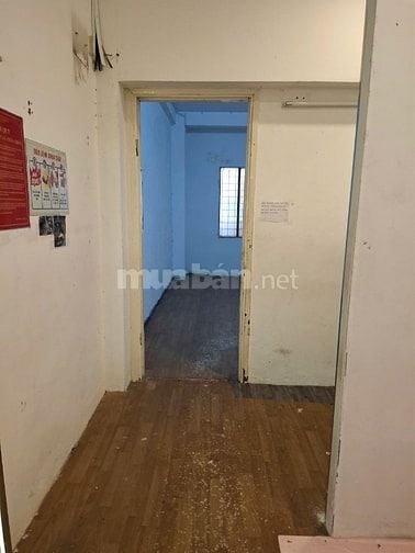 Cho thuê nhà mặt tiền CMT8 phường Võ Thị Sáu quận 3 giá 200 triệu