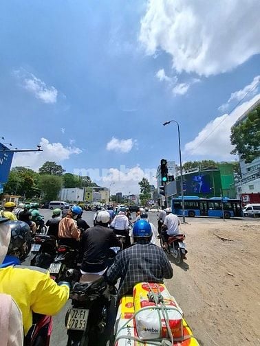Cho thuê nhà mặt tiền CMT8 phường Võ Thị Sáu quận 3 giá 200 triệu