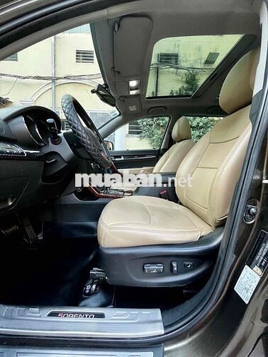 KiA Sorento GATH 2.4L 2WD 2014. Xe gia đình