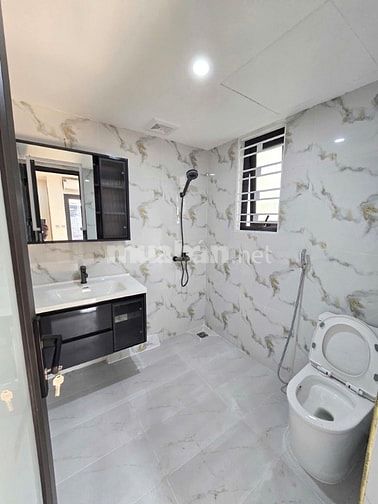 SIÊU PHẨM THÁI HÀ-THANG MÁY-2MẶT THOÁNG-GẦN Ô TÔ