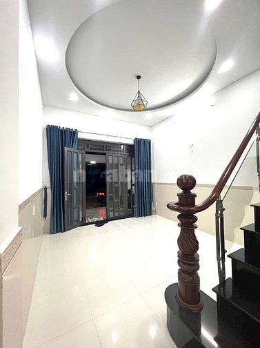 Nợ Bank bán gấp nhà Thích Quảng Đức Phú Nhuận 60m2 / 1 Tỷ 360tr SHR 