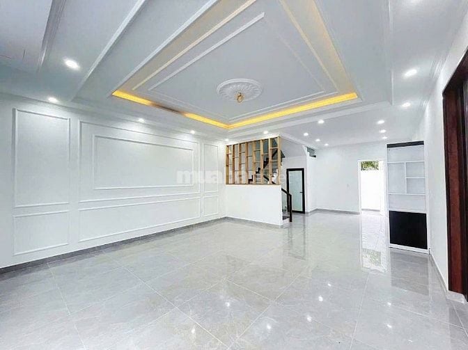 Nhà KDC Trung Thành, 1 trệt 1 lầu đã có sổ hồng riêng 108m2, 3PN 2WC
