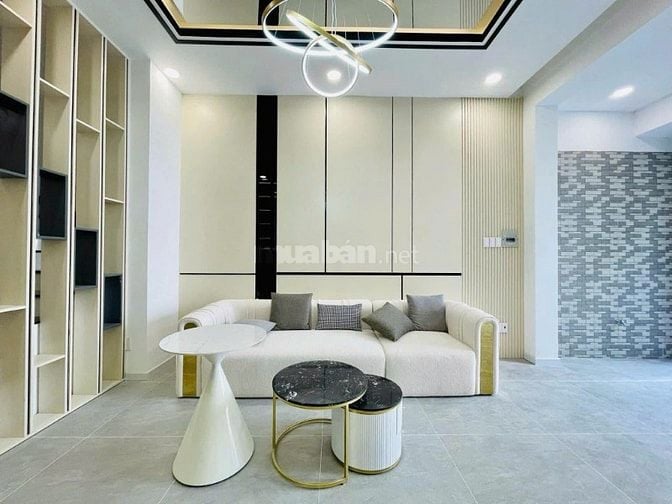CỰC HIẾM!!Nhà DT 40m2 ở Nam Kỳ Khởi Nghĩa, Quận 3 giá 2 tỷ 550 triệu