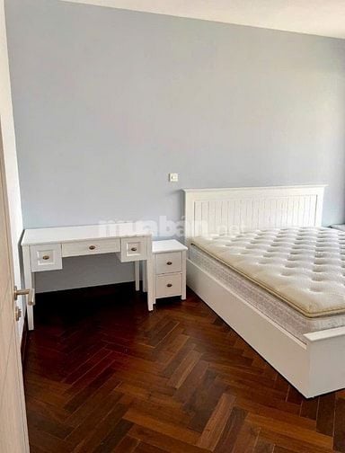Giá tốt nhất Midtown M5 89m2 view BT chỉ 8.4 tỷ ô xe hầm