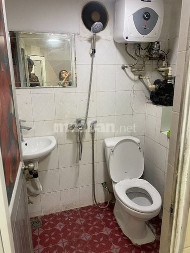 Cho thuê nhà riêng HÀNG BÀI mới đẹp 20m2 x 2 tầng 6,5tr