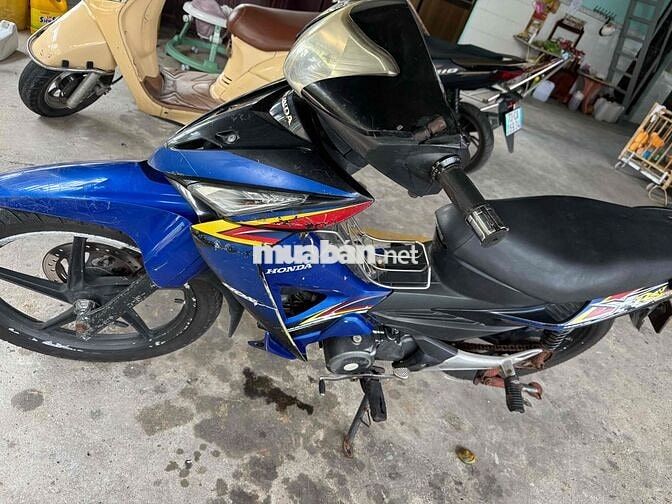 Cầm đồ thanh lí chiếc wave rsx 100 cc