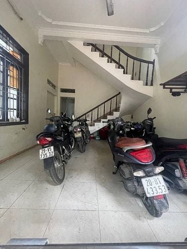 Bán nhà 2 tầng 48.4m2 đường Cổ Nhuế sổ vuông cực đẹp