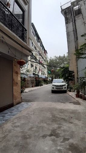 Chính chủ bán nhà ngõ 264 Ngọc Thụy