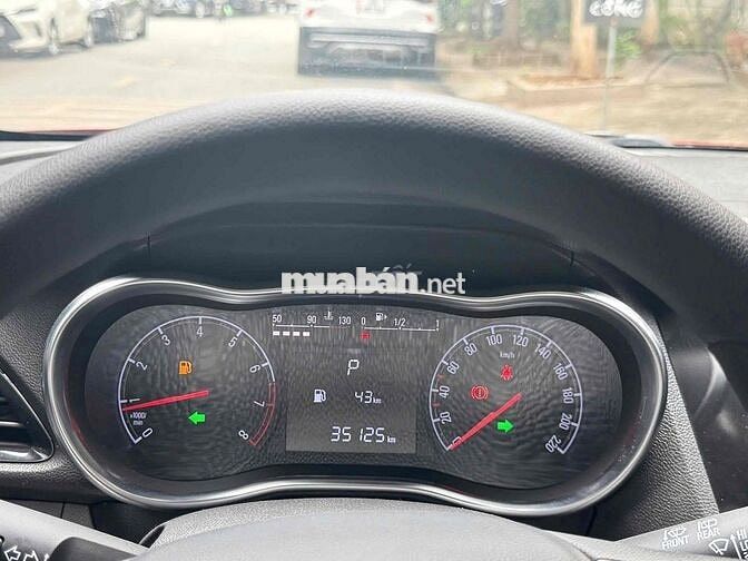 VinFast Fadil 1.4AT sx 2021 màu đỏ siêu đẹp