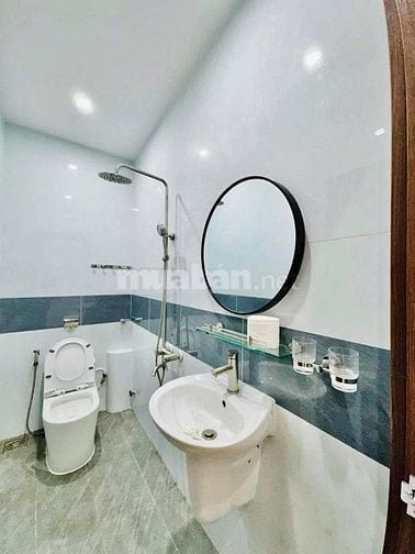 GIẢM SAU 100TR ĐANG CHO THUÊ 20 TRIỆU/THÁNG CHỈ DUY NHẤT GIÁ 4TỶ9 TỐT