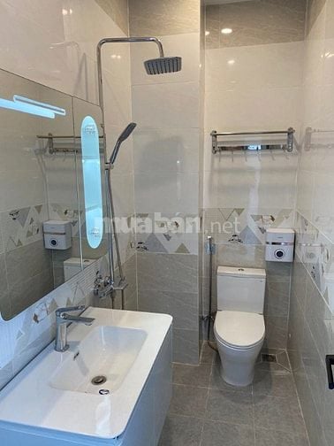 Chủ Ngộp cần bán gấp căn nhà Lê Quang ĐInhj P14 BT 56m2_1 tỷ 070tr SHR