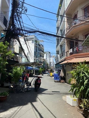 Bán nhà 2 lâu sô Hồng riêng hiện hữu.sát hẻm xe hơi 