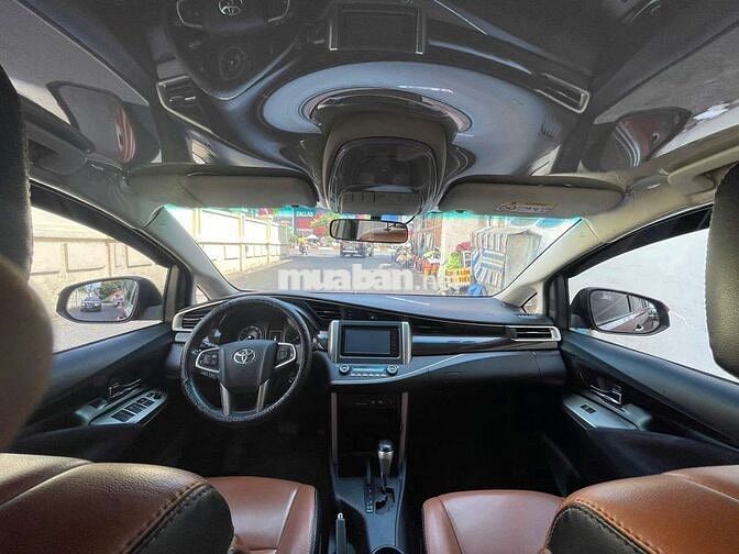 BÁN GẤP TOYOTA VENTURER XE GIA ĐÌNH CỰC ĐẸP.