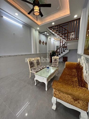 bán nhà 1/đường Lê văn khương q12 đường 6m, dt 4x15 giá 4.45 tỷ tl