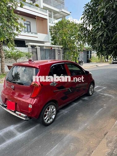 Kia Picanto 2013 S 1.25 MT - 86000 km