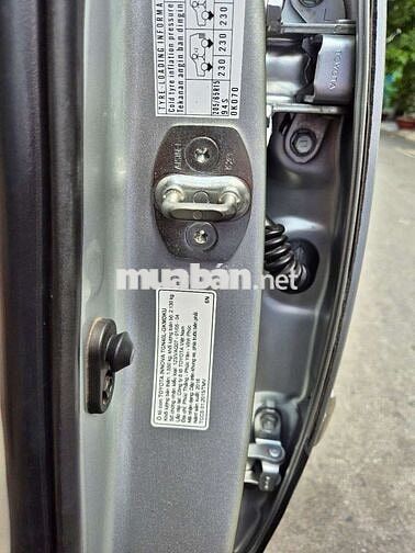 Innova E sản xuất 2016MT,m.bạc,gđ sử dụng mới 95%.