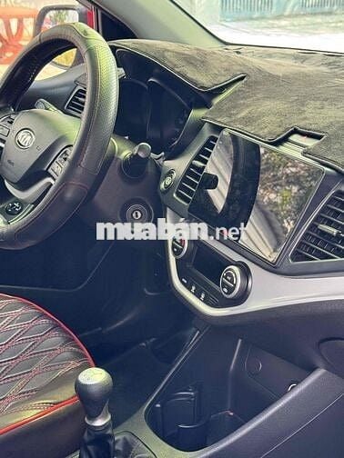 Kia Picanto 2013 S 1.25 MT - 86000 km