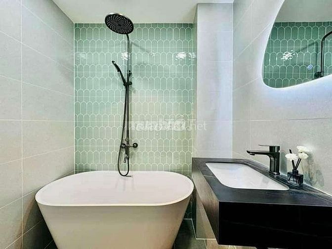 Chủ định cư qua Mỹ bán nhà Đường Nguyễn Thái Bình p12 Tân Bình.2,150tỷ