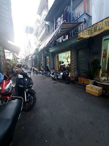 Dãy trọ hẻm thông 6 m Tân hưng Quận 7. Gần 200 m2 thổ cư, 12 tỷ.