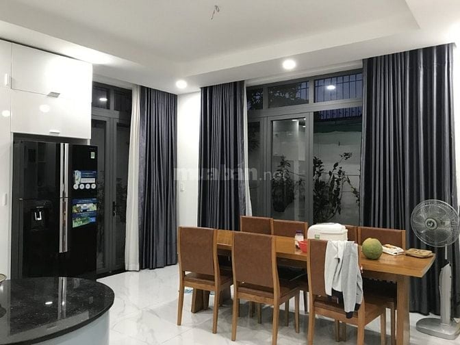 Bán biệt thự KDC 10 mẫu, P. Bình Trưng Đông, Quận 2 cũ, Thành phố Thức