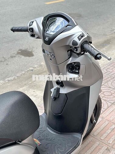 lead 4Val 2022 PBĐB , Odo Lướt 8.900km Giá 42,9 🍠