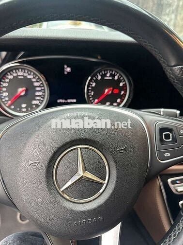 Mercedes Benz E Class 2017 E200 - 102000 km
