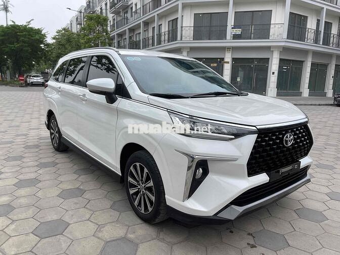 Cần Bán  Toyota Veloz Cross 2022 CVT số Tự Động 