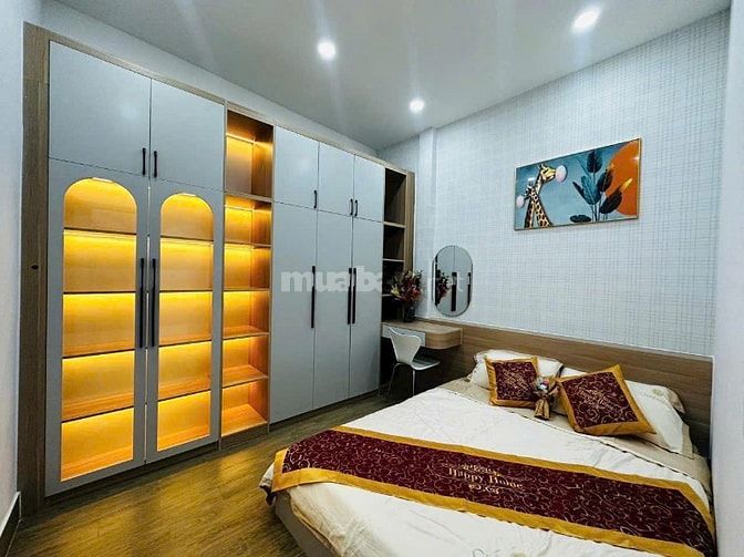 Nhà sẵn HĐ thuê 13tr/tháng Trần Quốc Thảo p14 q3.Giá 3,290tỷ|52m2