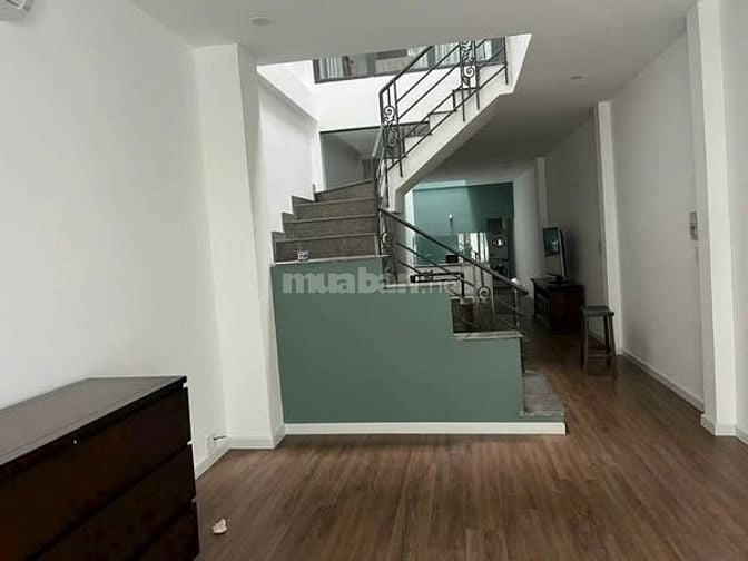 Nhà Bùi Minh Trực Q8/ 54m2_1 Tỷ 050tr, Sổ Riêng, Chủ Ngộp cần bán gấp.