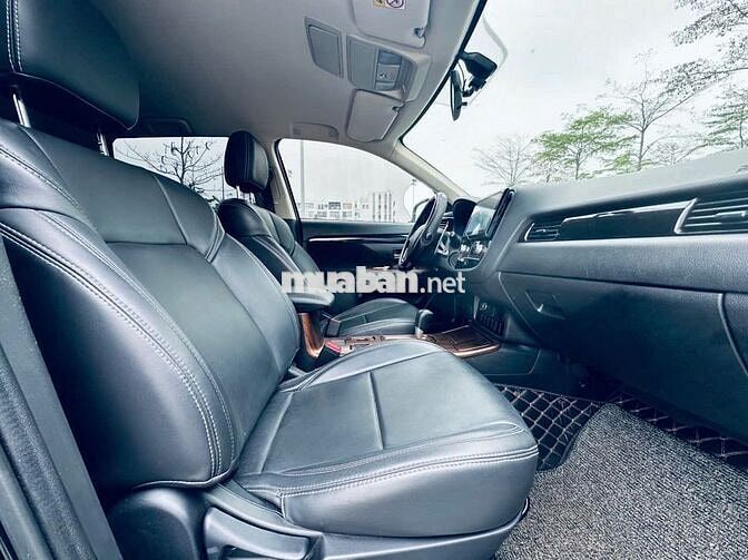 Mitsubishi Outlander 2019 2.0 CVT - 30000 km